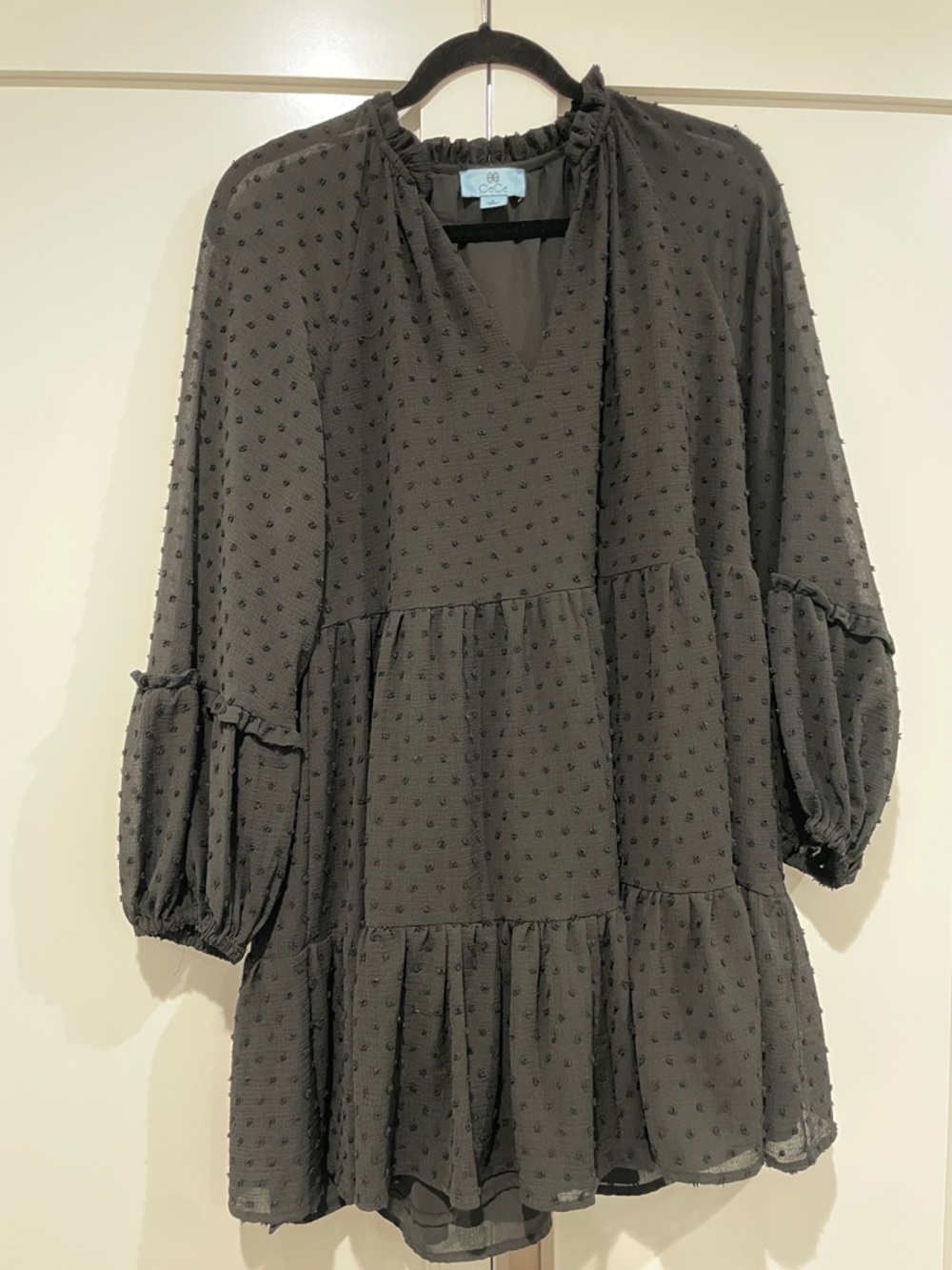 CeCe Black Ruffled Neckline Shift Dress